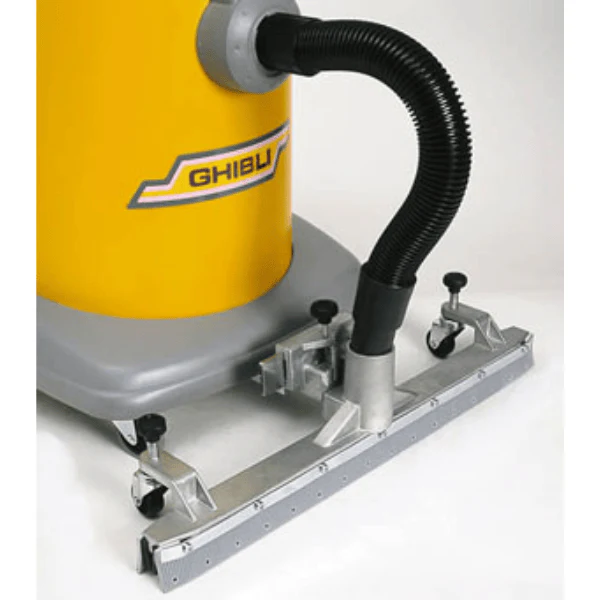 Ghibli 56L Wet and Dry Outrigger Commercial Vacuum - Image 2